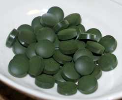 Spirulina superfood tablets image
